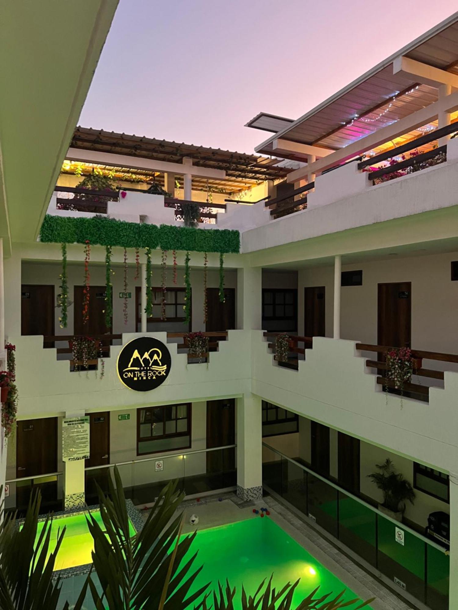 Hotel On The Rock Minca Exterior photo